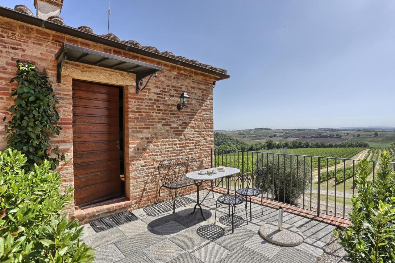 Valiano Agriturismo Terra Rossa מראה חיצוני תמונה