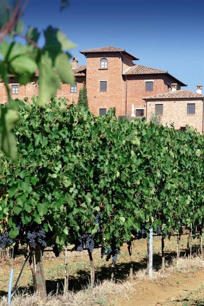 Valiano Agriturismo Terra Rossa מראה חיצוני תמונה